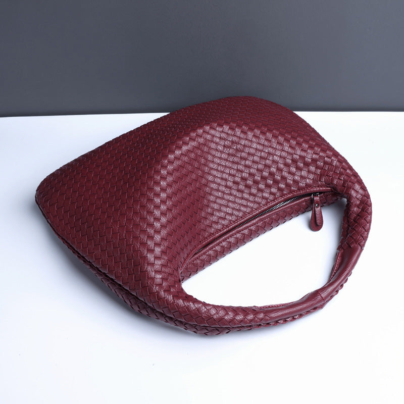 Halbmond Damentasche – Handgewebte Schulter- & Achseltasche aus PU-Leder