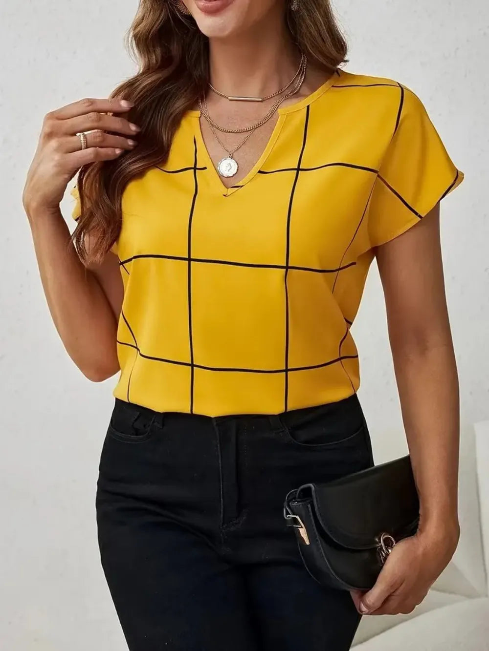 Kariertes Kontrastbluse mit Kerb-Ausschnitt – Elegant & Casual