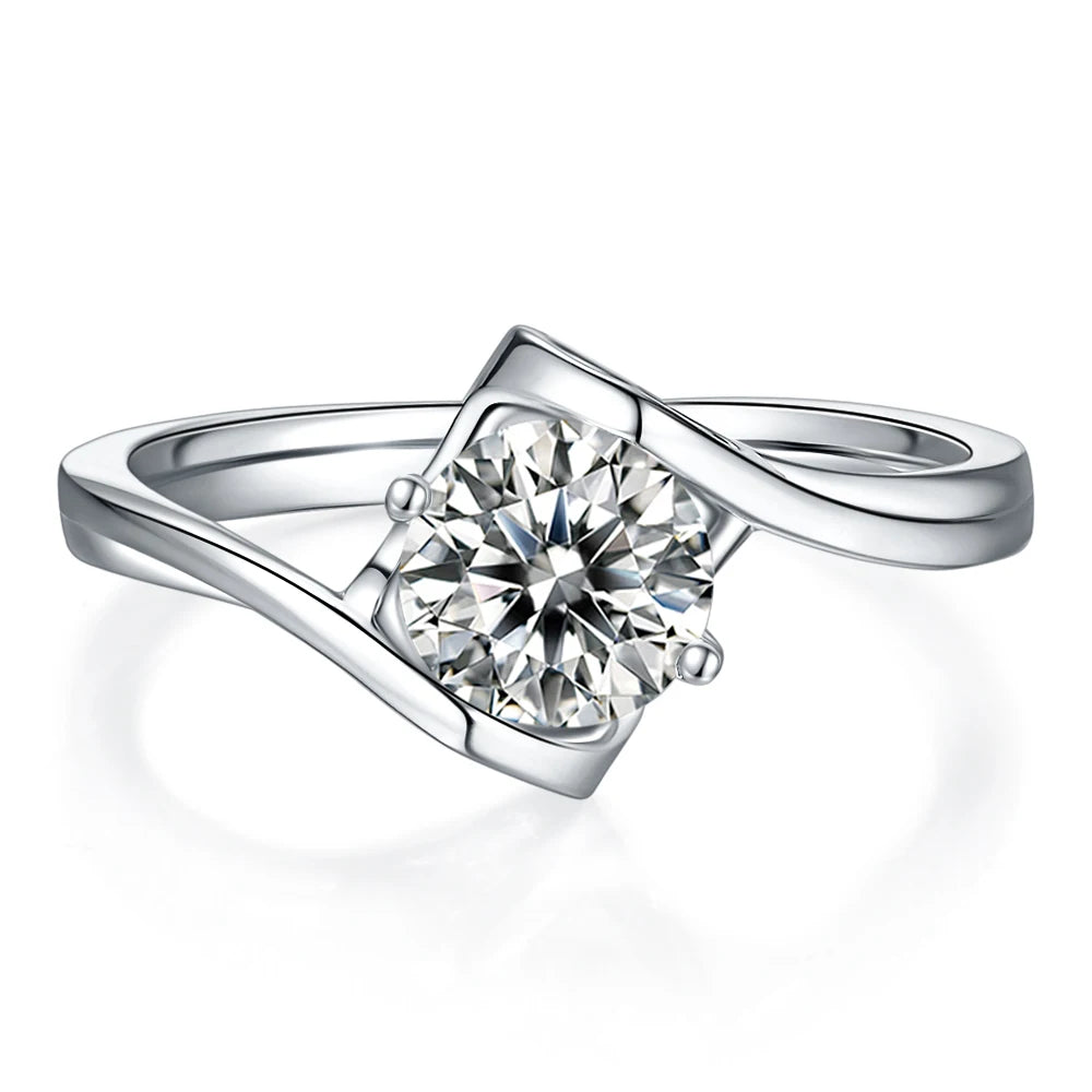 Moissanite Ring 1ct D Qualität – VVS Brillanz Nahaufnahme