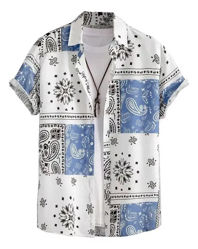 Herren Hawaii-Hemd Blau Weiß Paisley Print – Produktfoto Vorderansicht